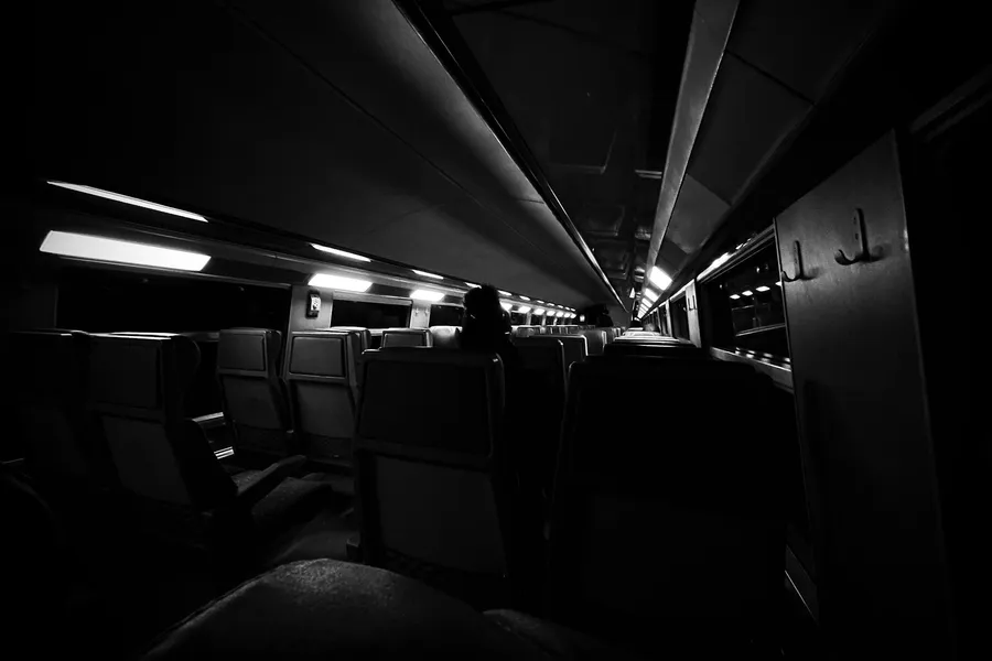 Illustration for The Power and Connectivity Setup for Moving Trains