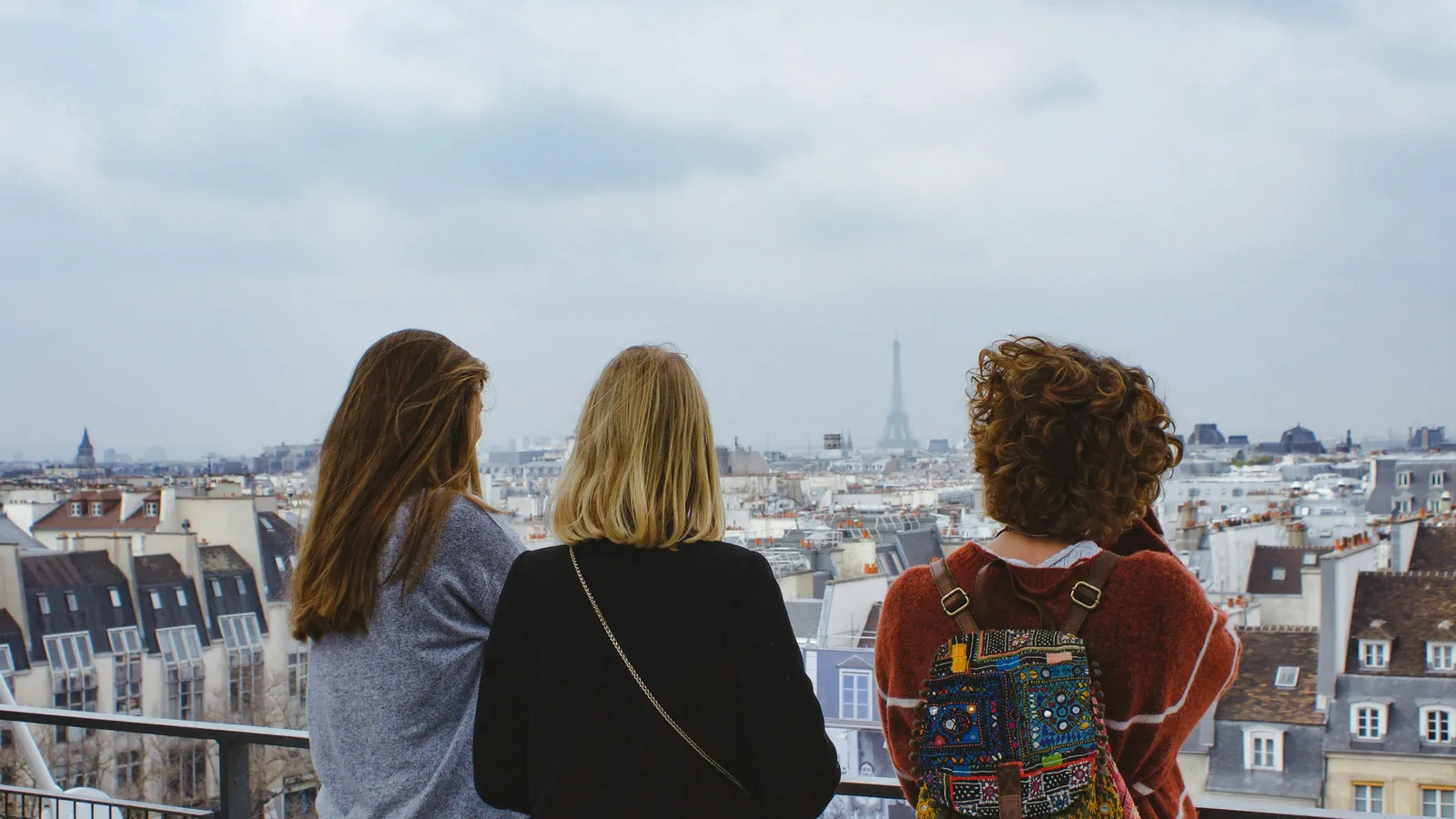 roammate vs Bumble BFF: Travel Companion App vs Local Friend App