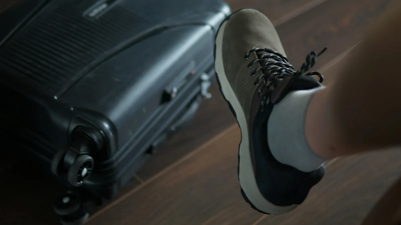 The Travel Shoe System for Every Terrain